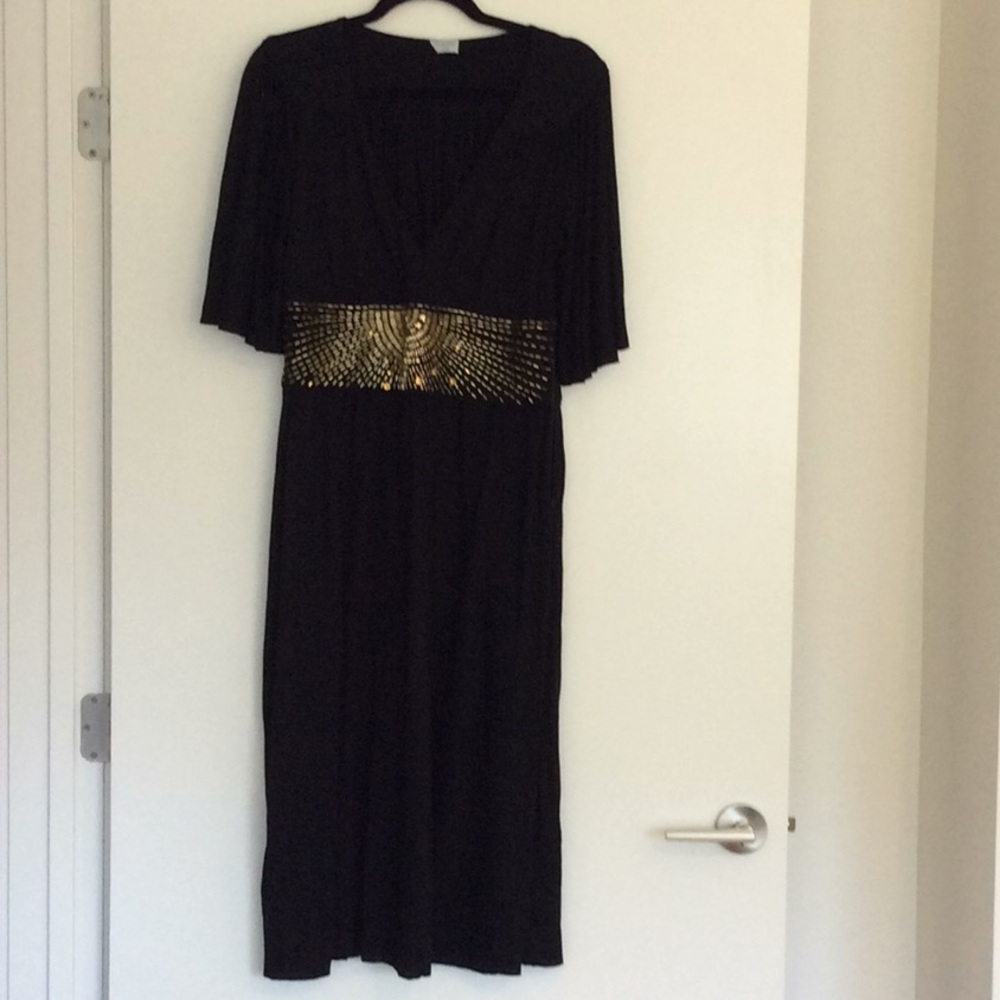 ⭐️Black gold dress